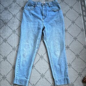 Vintage Women's Appeal  Blue Jeans READ